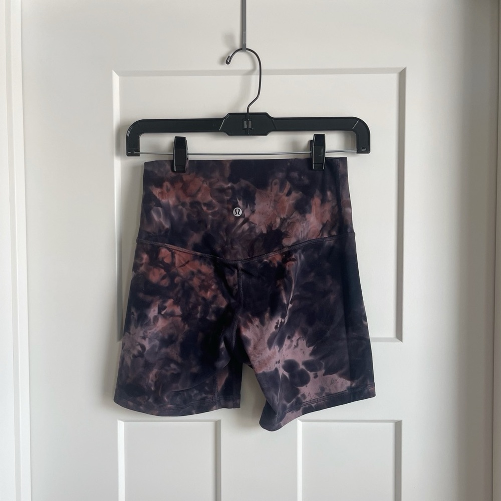 Lululemon Align High Rise Short